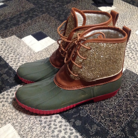 paisley glitter duck boots